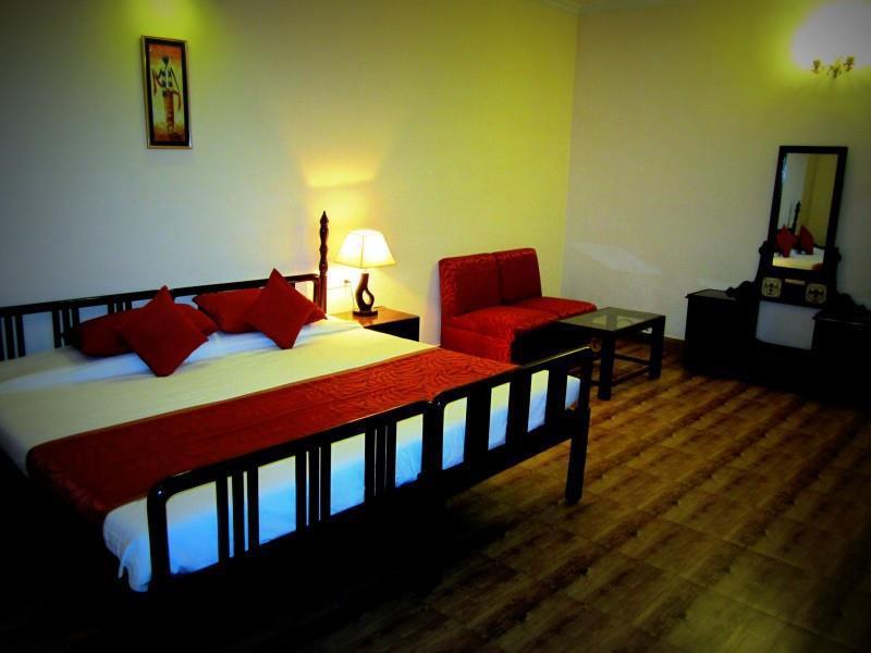 Hotel Harsh Ananda Allāhābād Junction Стая снимка